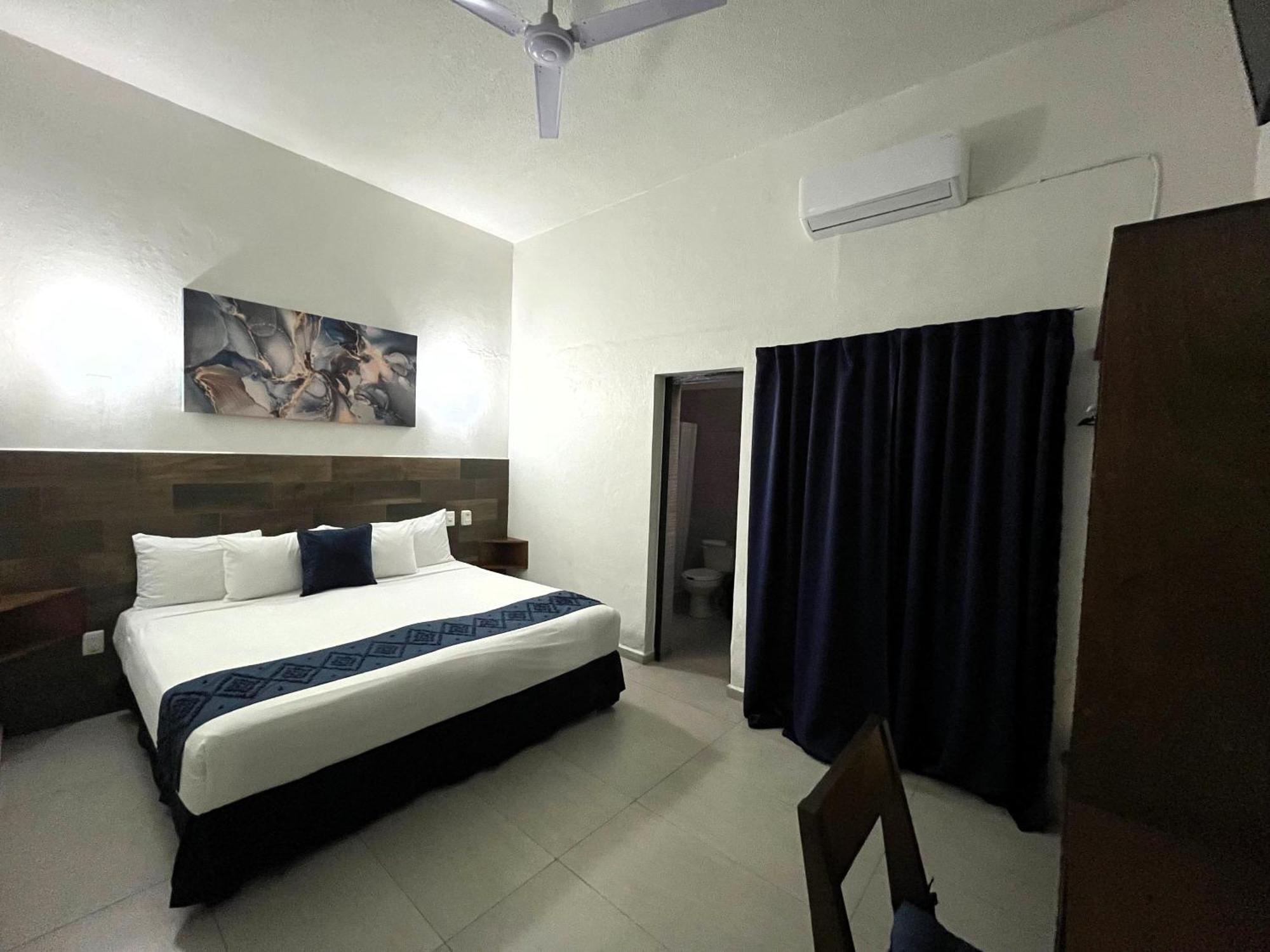 Hotel Juarez 70 Colima Exteriér fotografie