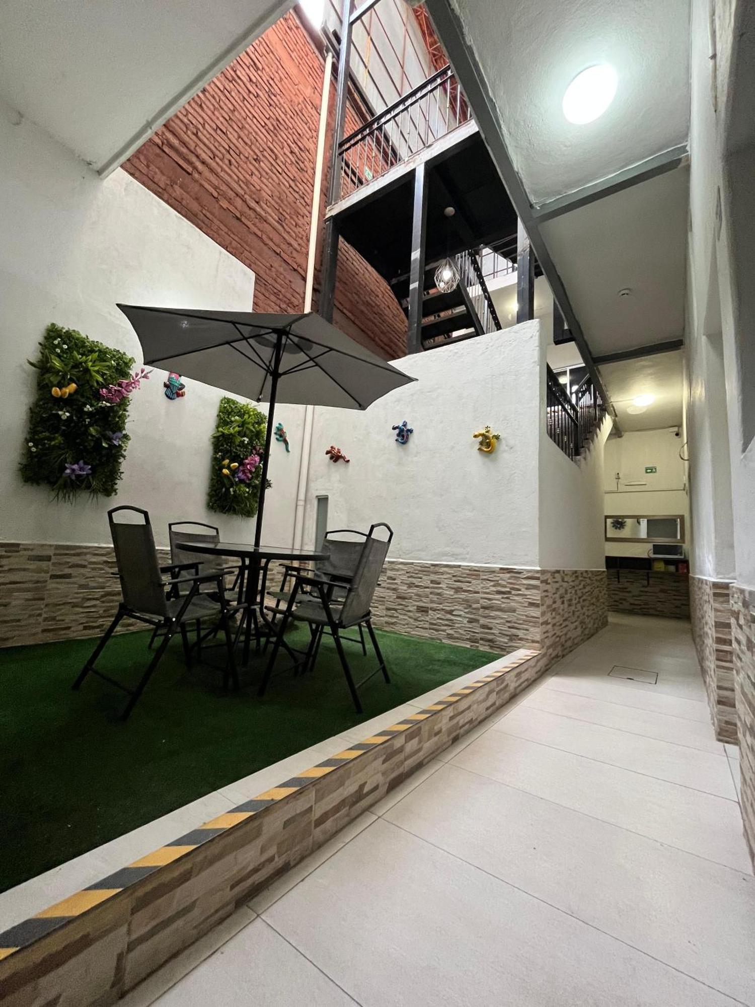 Hotel Juarez 70 Colima Exteriér fotografie